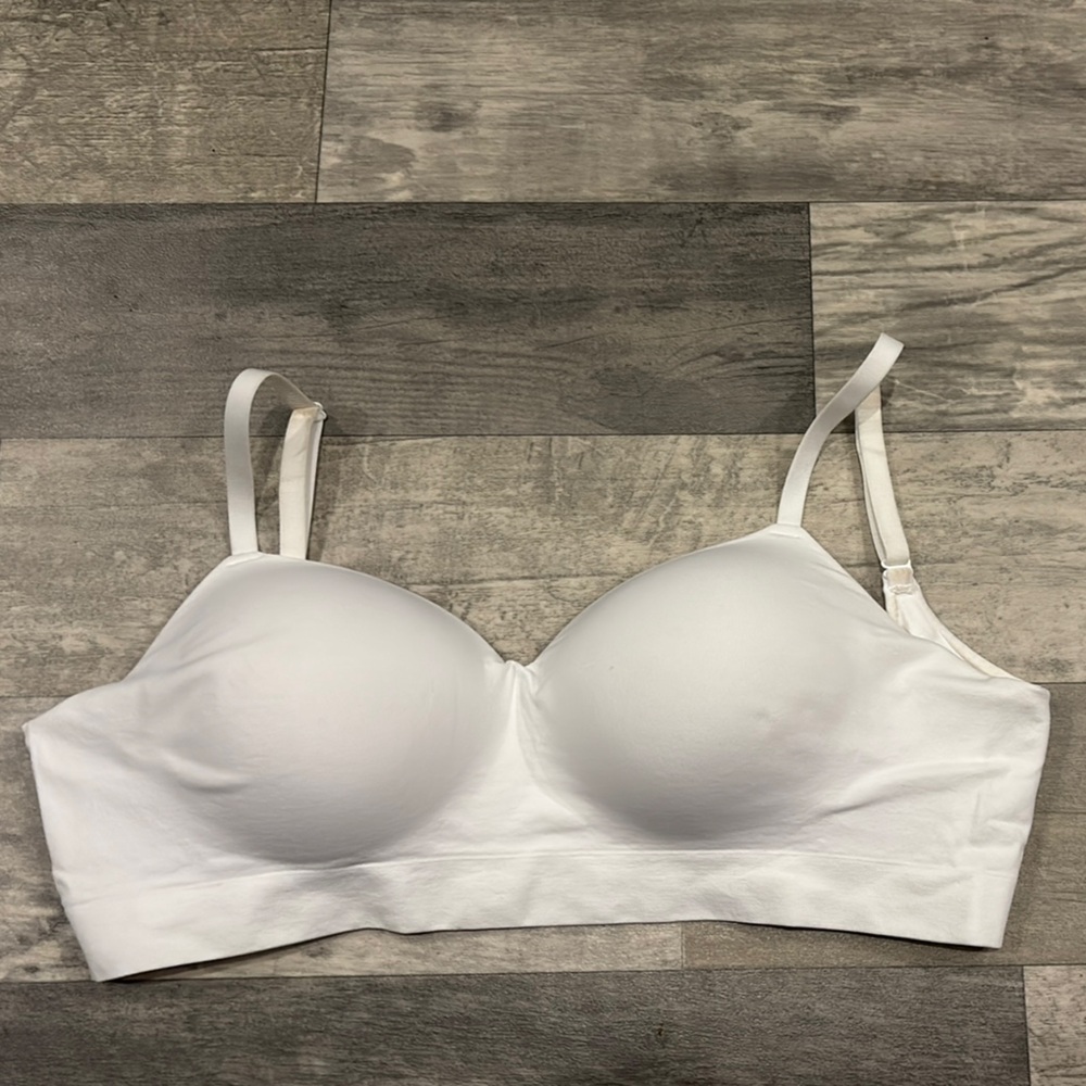 Shapermint White Seamless T-Shirt Bra